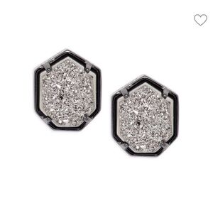 NEW with tags KENDRA SCOTT Taylor Earrings Gunmetal Platinum Drusy studs
